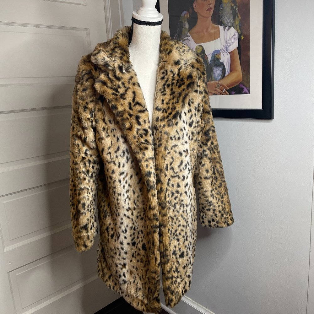 Aritzia Talula Beckledge Faux Fur Leopard Coat - Size L - Fits US 12 - NWOT